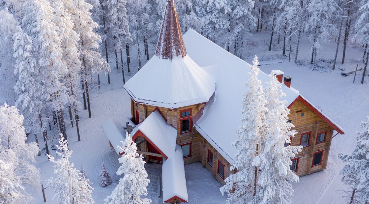 Rennes du Père Noël à Rovaniemi Laponie: Village du Père Noël Finlande