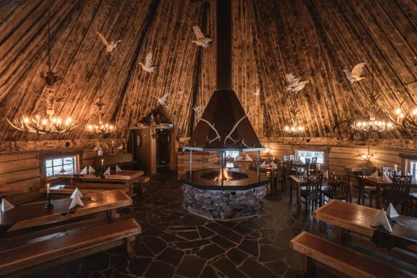 Kotahovi restaurant interior at the Arctic Circle