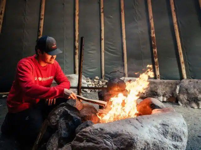 Autumn Magic in Santa Claus Village – A Fun and Unforgettable Experience with Reindeer